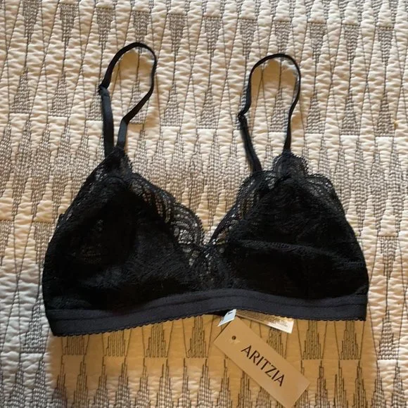Aritizia Talula Montery Black lace bralette XS - Picture 2 of 5